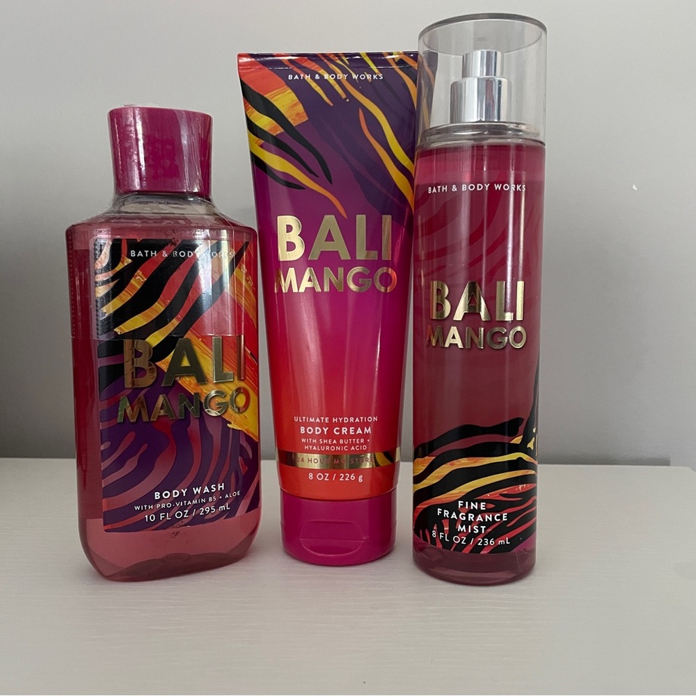 Bath & Body Works Bali Mango Body Wash Set - Red and Purple